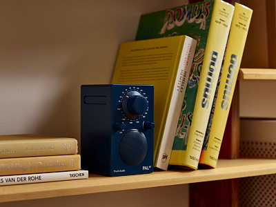 Портативный радиоприемник Tivoli PAL BT Цвет: Синий [Blue]