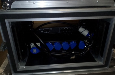 Рэк на колёсах YME RK-6RU Рэк на колёсах YME RK-6RU